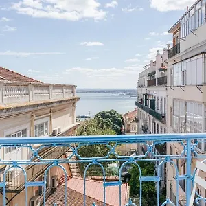 Guest house Chiado 44, Lisbon