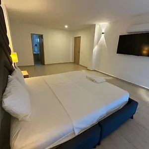Opera, Centro Medellin, Entertainment,y Bar, Solo Adultos Hotel Medellín